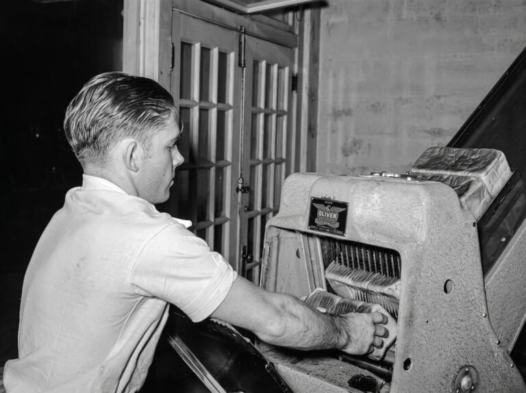 The Day Packaging Engineering Changed the Baking Industry Forever