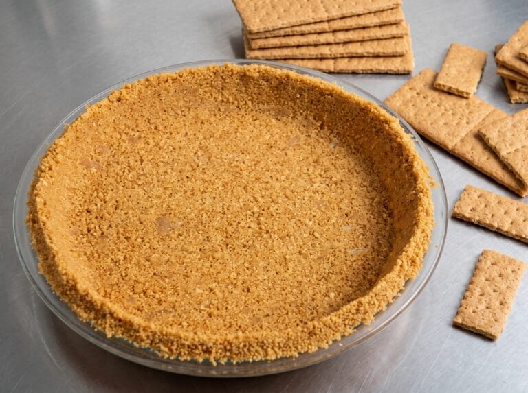 Topping Equipment: Raking Systems for Uniform Crumb Bases