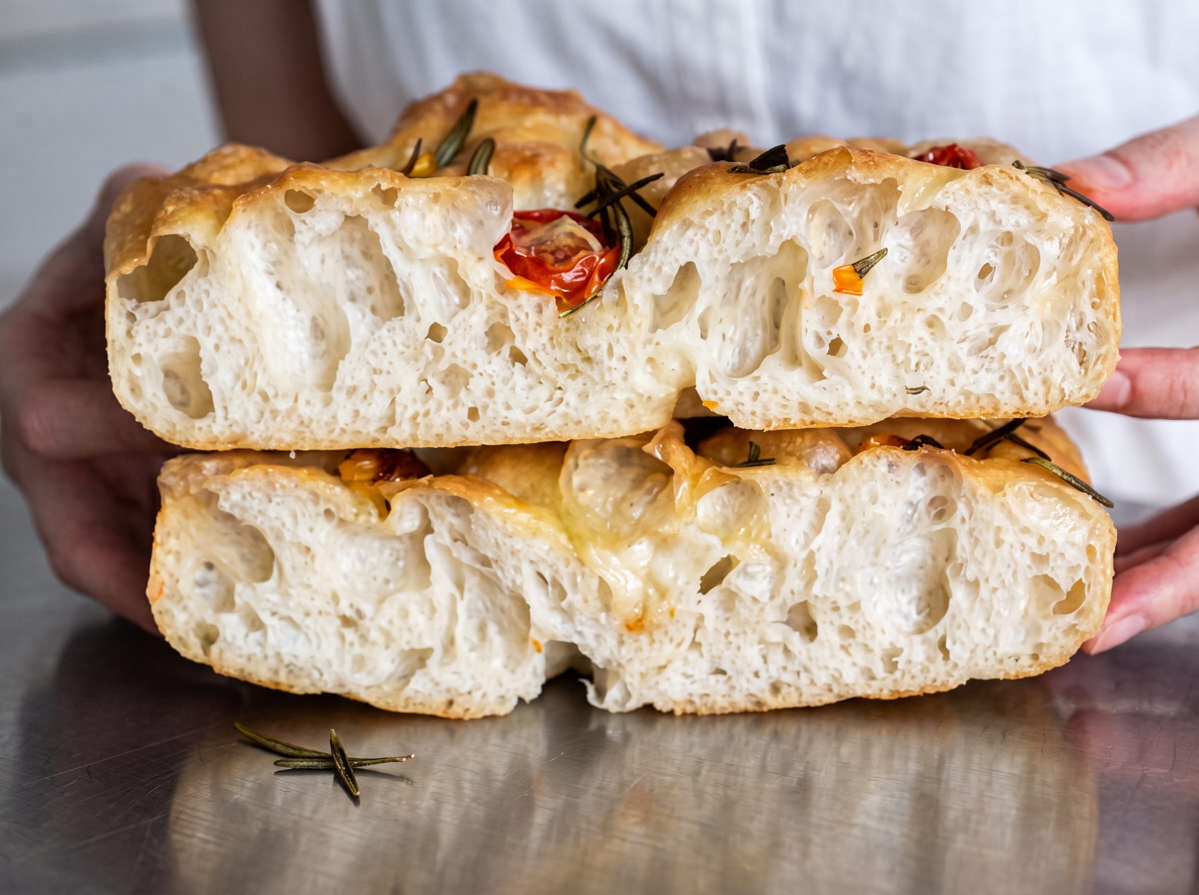 How to Manage Crust Color in High-Hydration Doughs